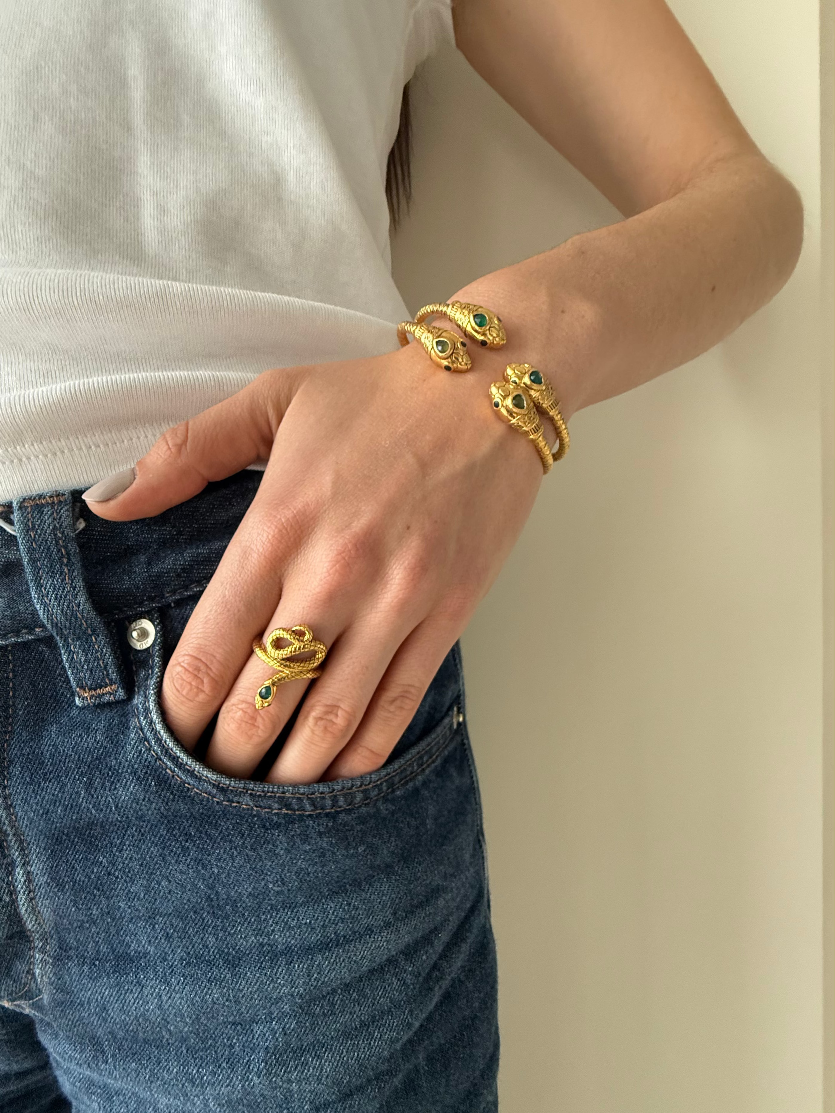 Sissi Snake Stone Ring