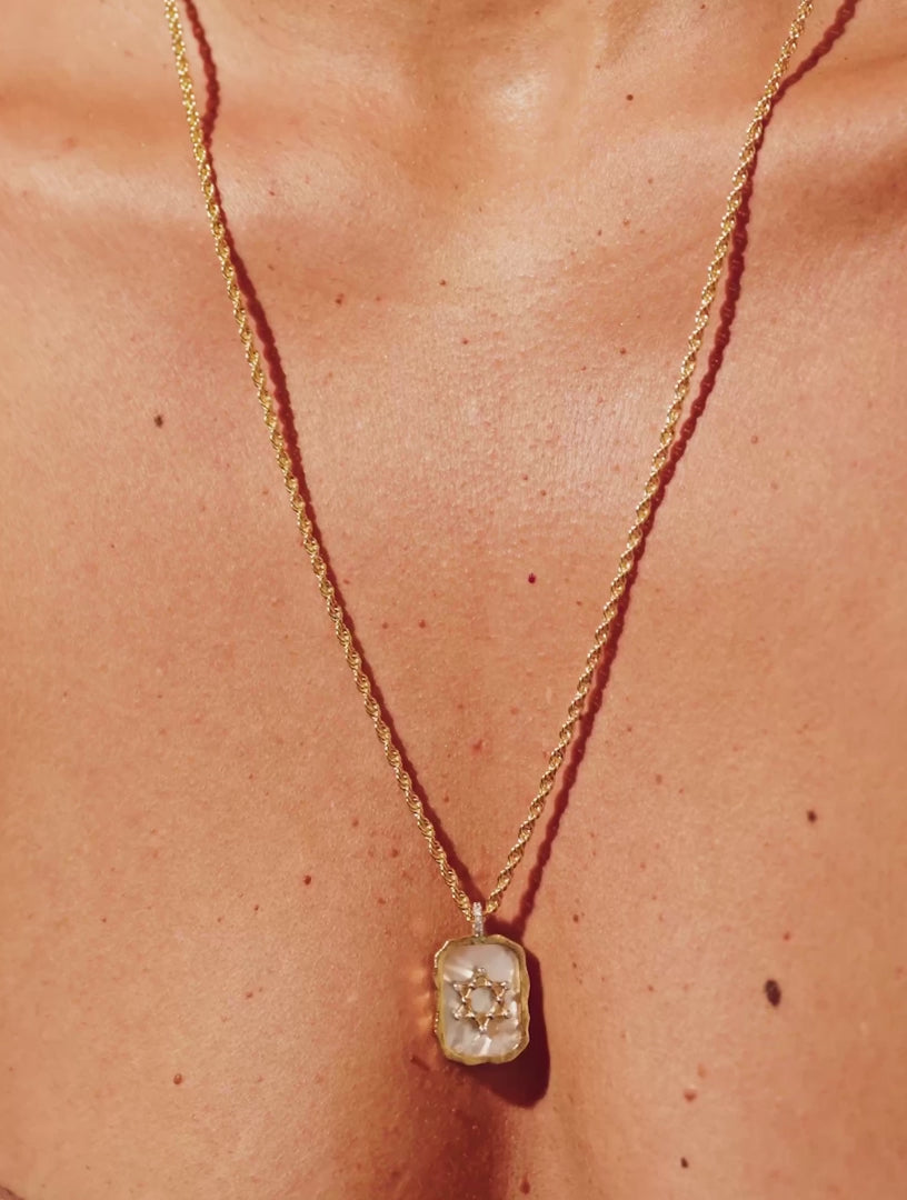 Manifeste Necklace – Star